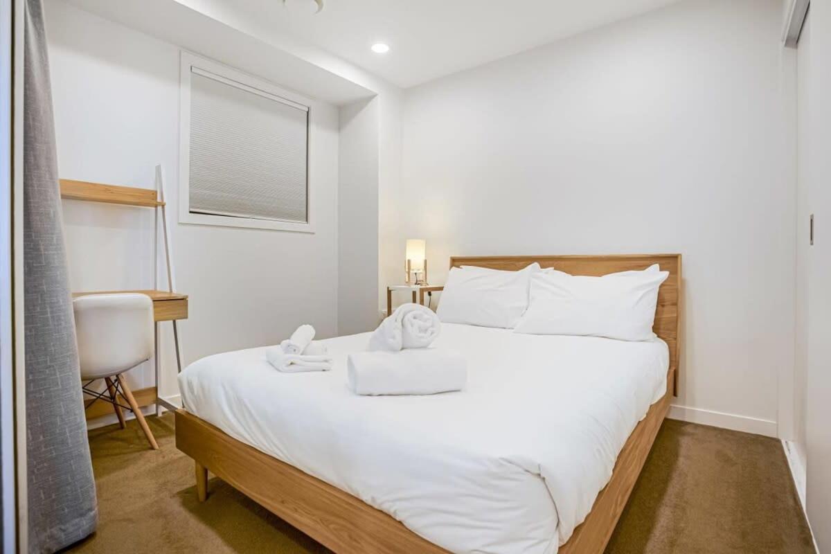 أوكلاند Cosy Two Bedroom Apartment With Balcony Pool And Gym المظهر الخارجي الصورة